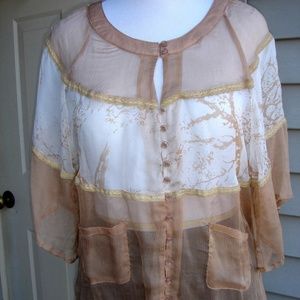 NWT TRINITY 100% BEIGE SILK SHORT SLEEVE BLOUSE L
